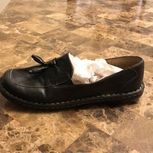 Black born dress shoes